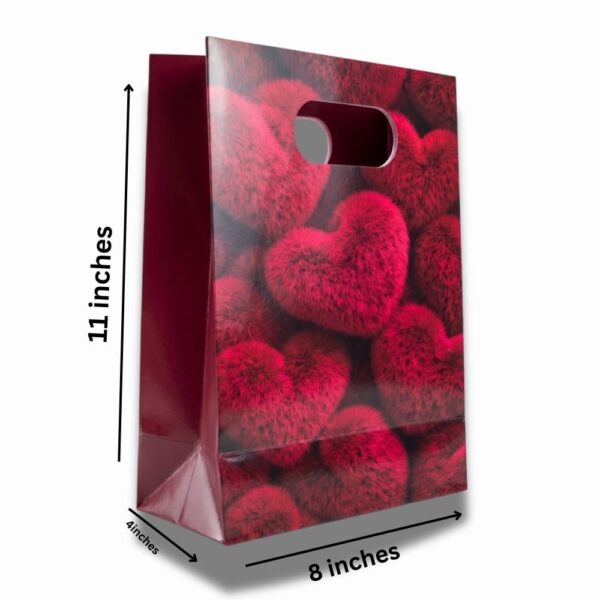 Red Heart Design Paper Gift Bag 8x11x4